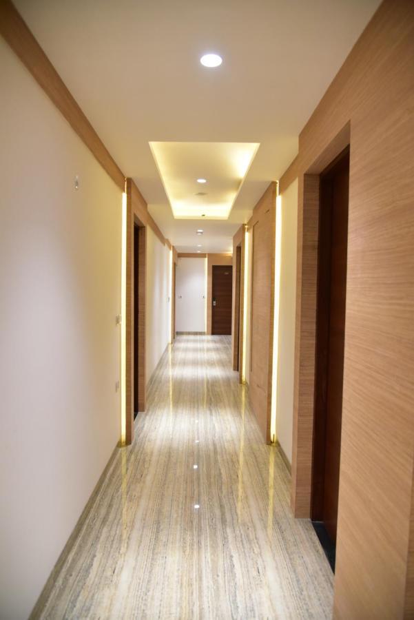 Hotel Crystal Grand Haldwani Exterior photo