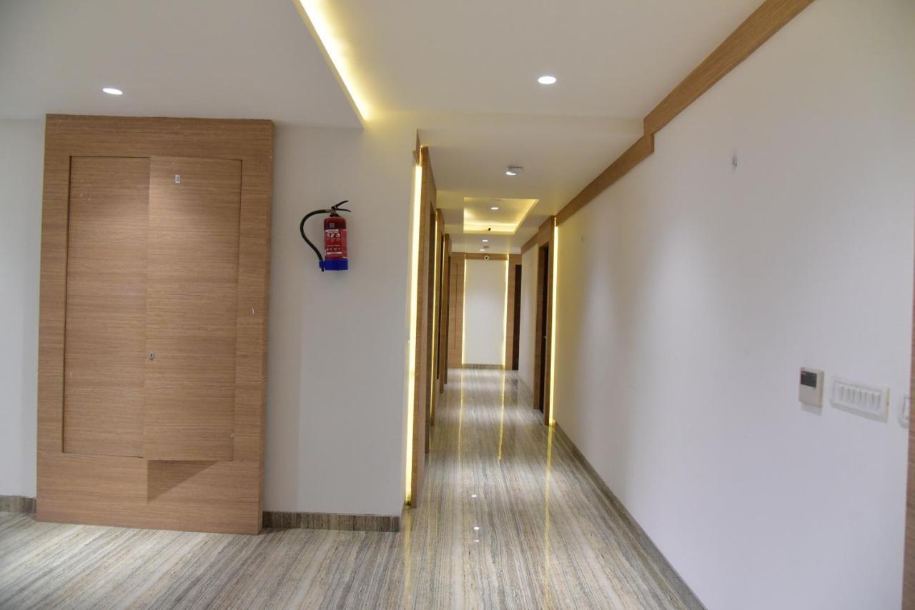 Hotel Crystal Grand Haldwani Exterior photo