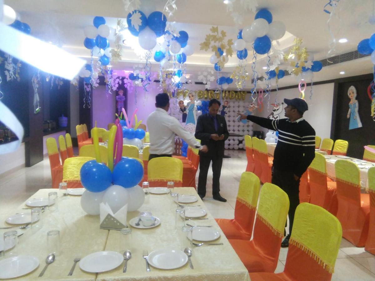 Hotel Crystal Grand Haldwani Exterior photo